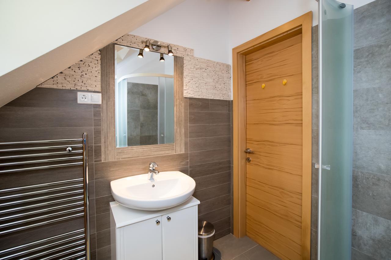 Apartments Rozic Бохінь Екстер'єр фото